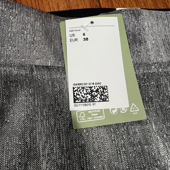NWT H&M silver skirt - Picture 3 of 3